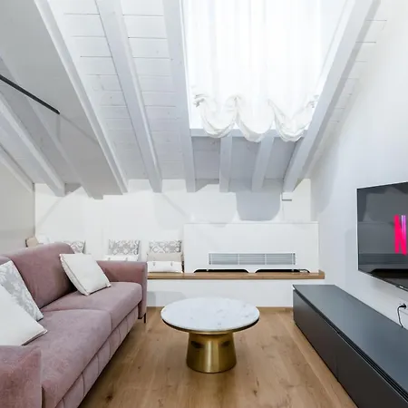 Attico Di Lusso 5 Stelle Con Terrazzo San Giorgio Apartment *